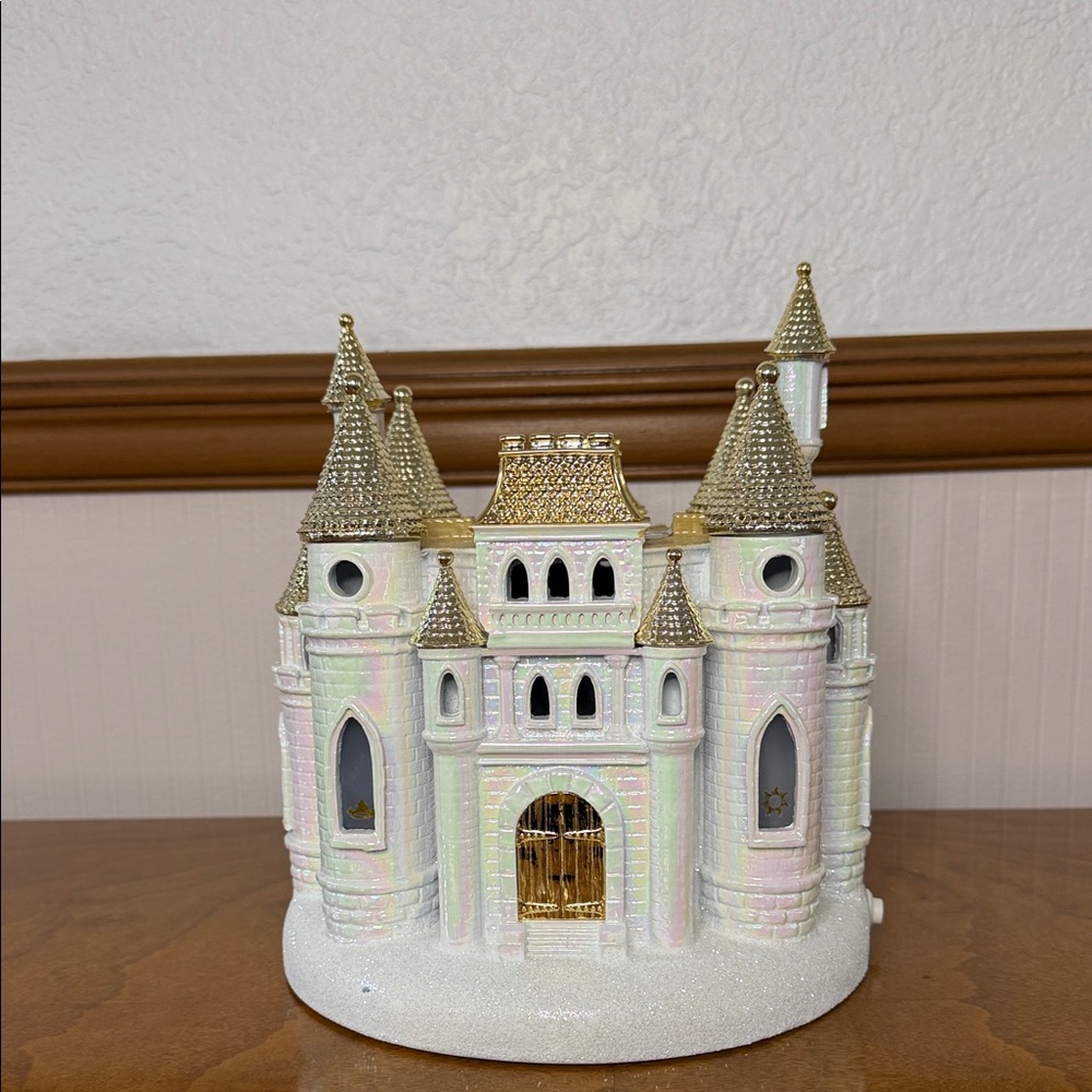 Bath and Body Works Disney Iridescent Castle with Gold Accents